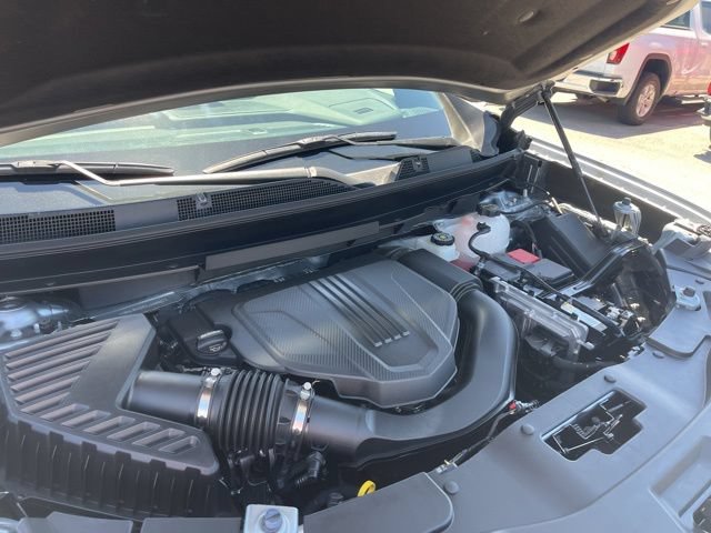 Used 2026 GMC Acadia Elevation w/ Elevation Premium Package FWD image 41