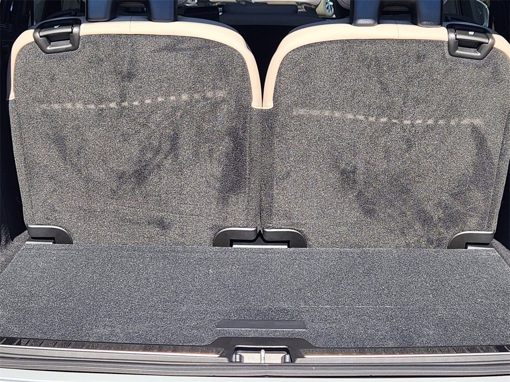 New 2026 Volvo XC90 B6 Plus w/ Protection Package image 22