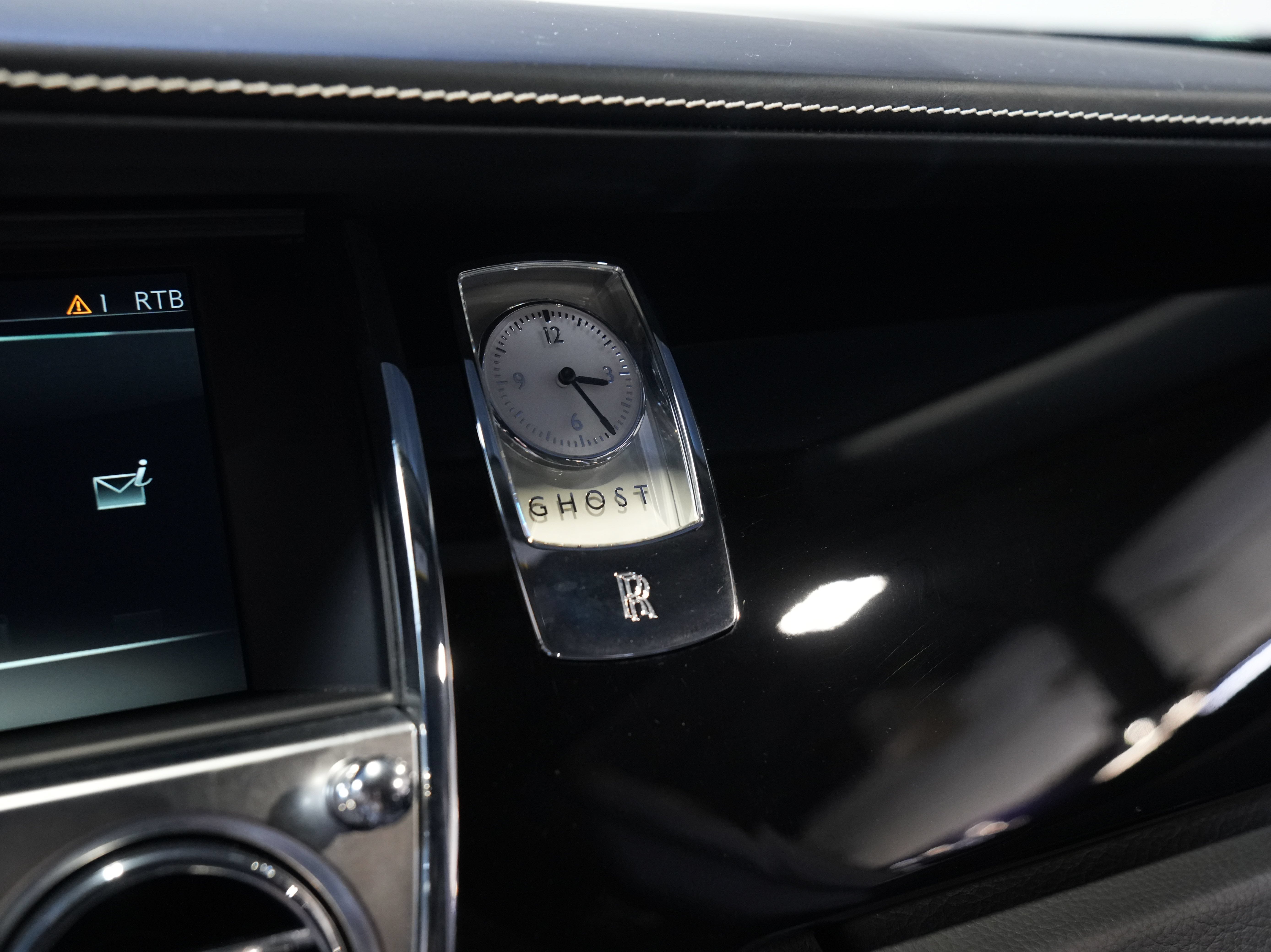 Used 2020 Rolls-Royce Ghost RWD image 54