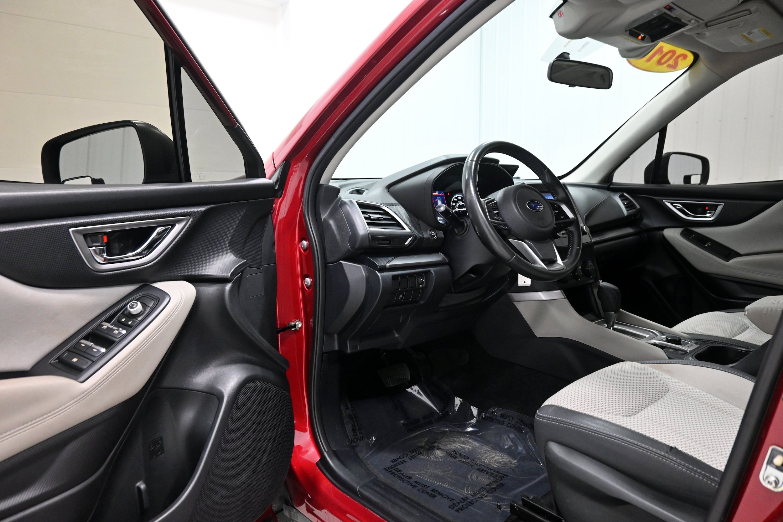 Used 2019 Subaru Forester Premium w/ All-Weather Package AWD/4WD image 4