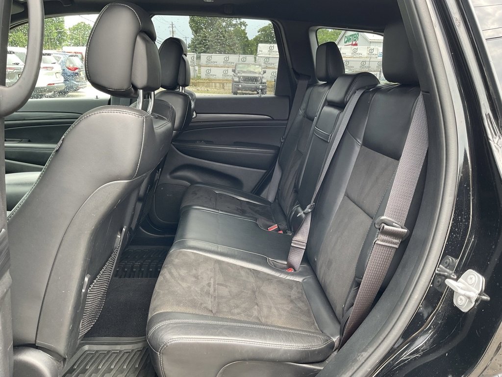 Used 2020 Jeep Grand Cherokee Altitude image 9