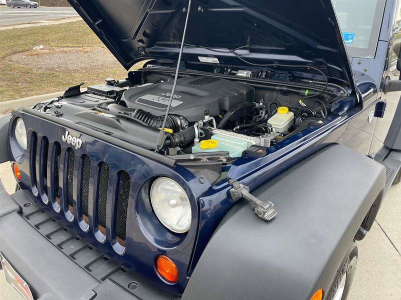 Used 2013 Jeep Wrangler Sport w/ Connectivity Group image 76