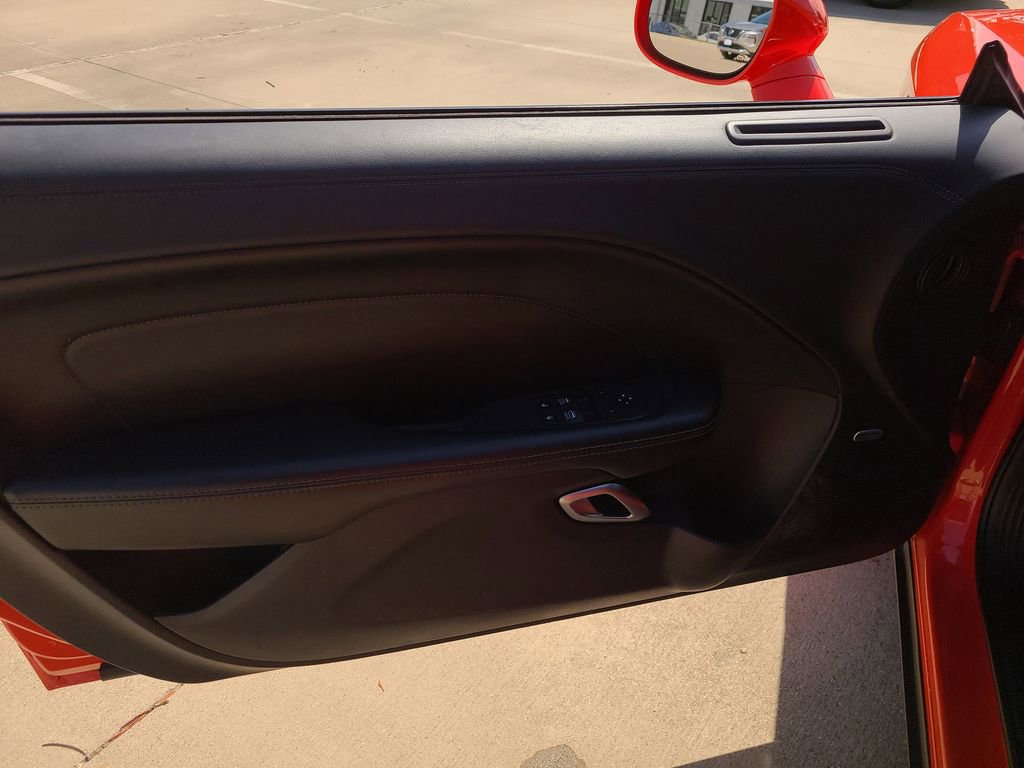 Used 2020 Dodge Challenger R/T w/ Plus Package image 11