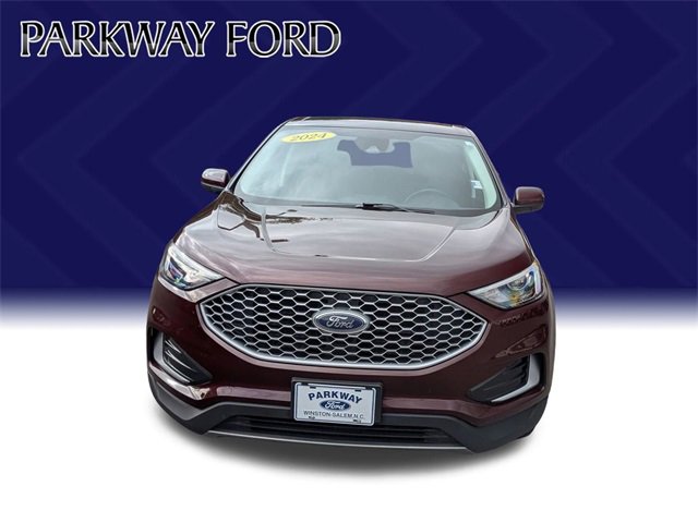 Used 2024 Ford Edge SEL image 2