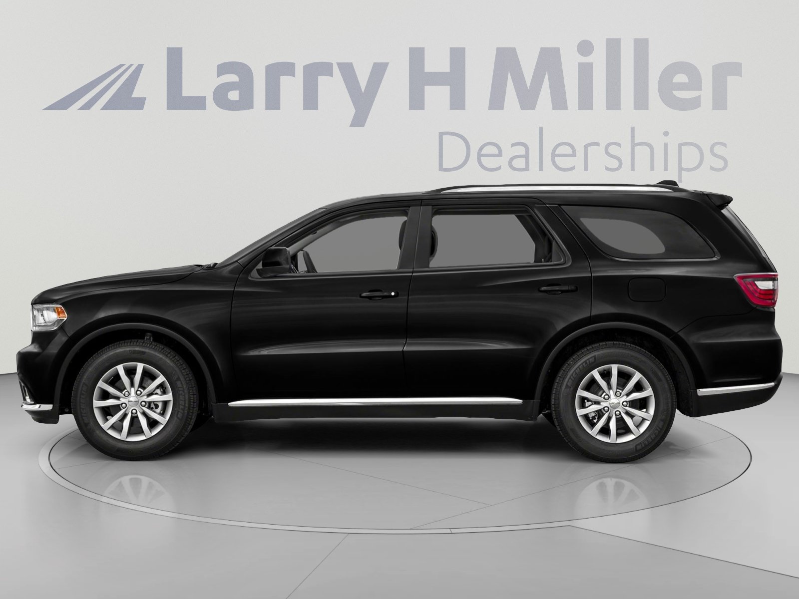 Used 2017 Dodge Durango GT w/ Premium Group RWD image 3