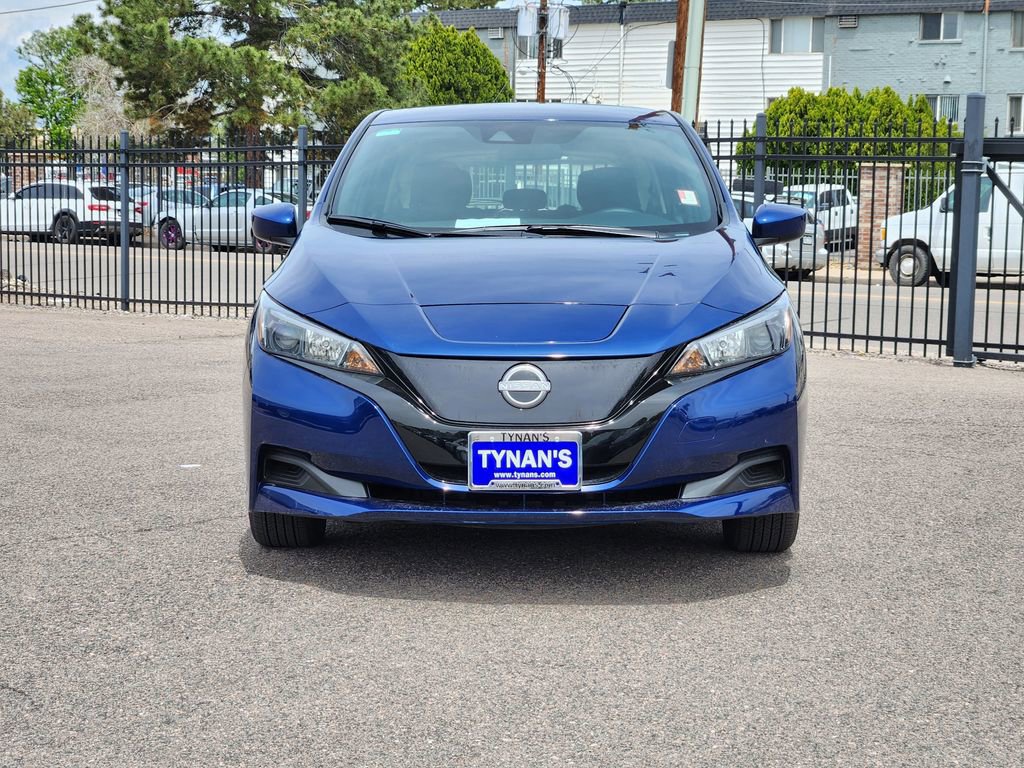 Used 2025 Nissan Leaf S FWD image 2