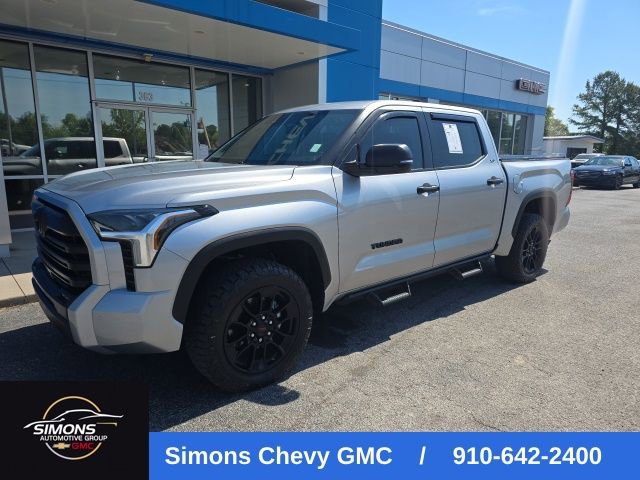 Used 2025 Toyota Tundra SR5 w/ SR5 Convenience Package