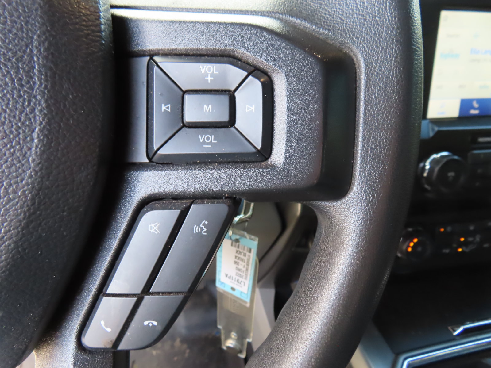 Used 2022 Ford F350 XLT w/ Black Appearance Package AWD/4WD image 21