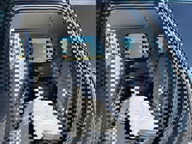 New 2026 Ford Expedition Active image 53