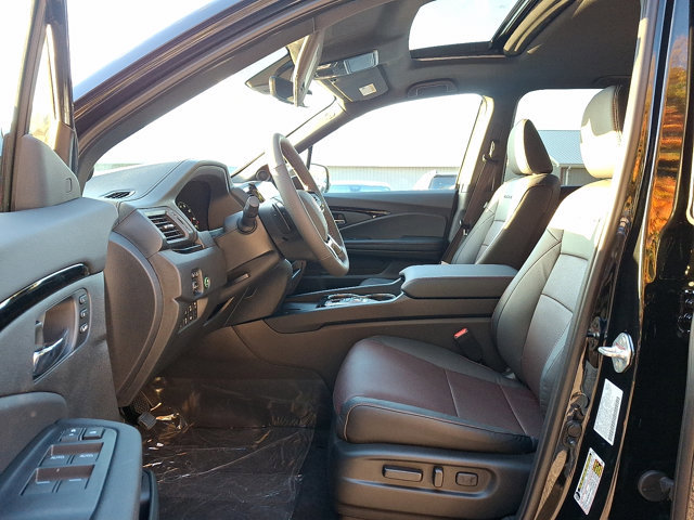 New 2026 Honda Ridgeline Black Edition image 10