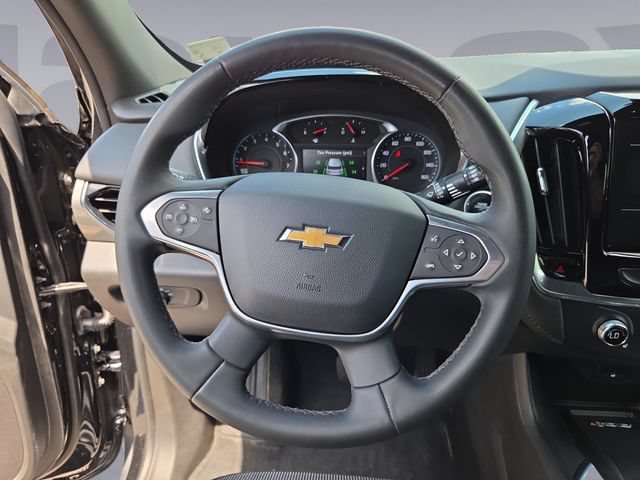 Used 2023 Chevrolet Traverse LT AWD/4WD image 13