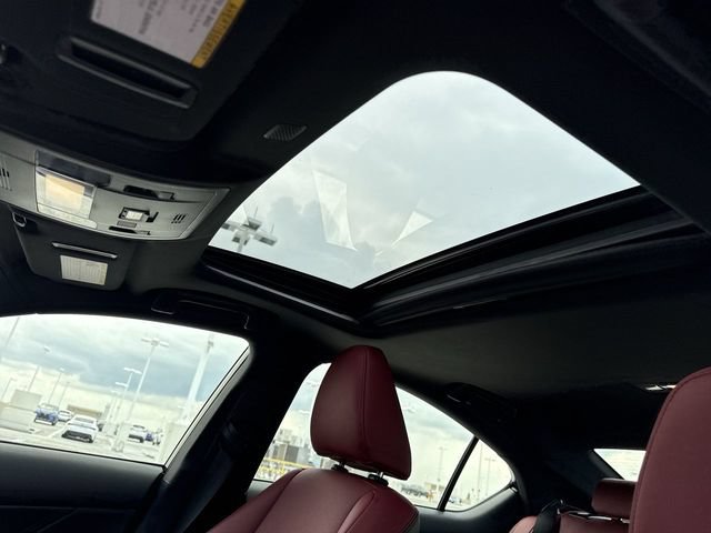 Certified 2024 Lexus IS 350 F Sport RWD image 22