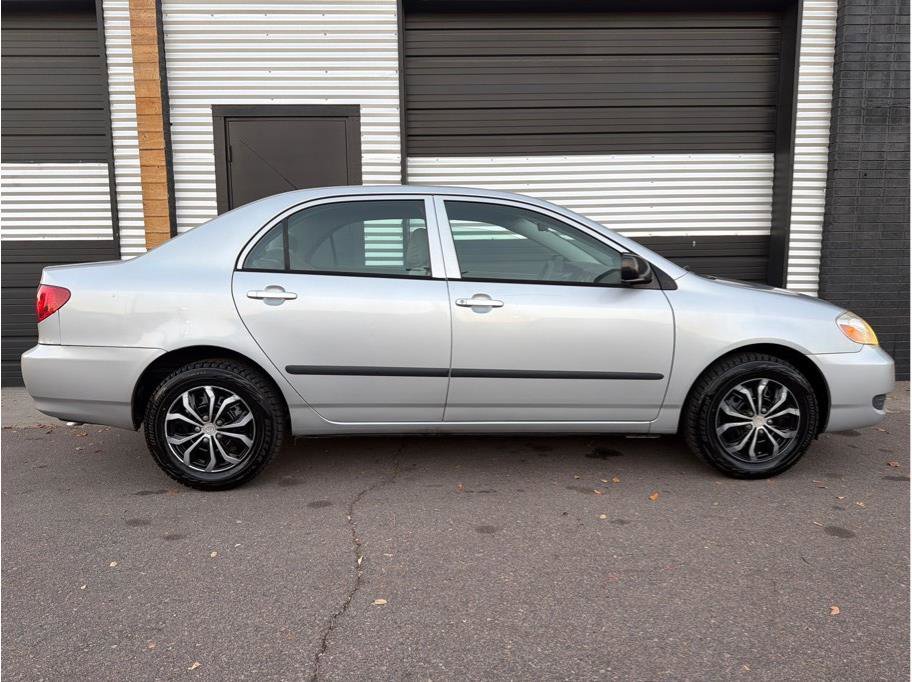 Used 2005 Toyota Corolla CE image 11