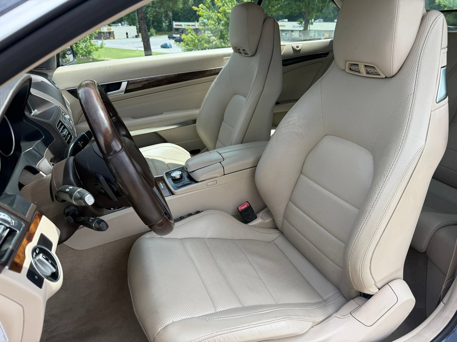 Used 2014 Mercedes-Benz E 550 Cabriolet image 35