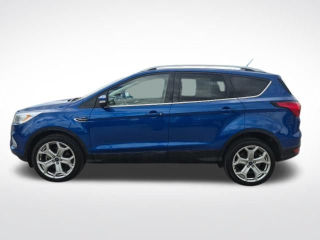 Used 2019 Ford Escape Titanium AWD/4WD image 8