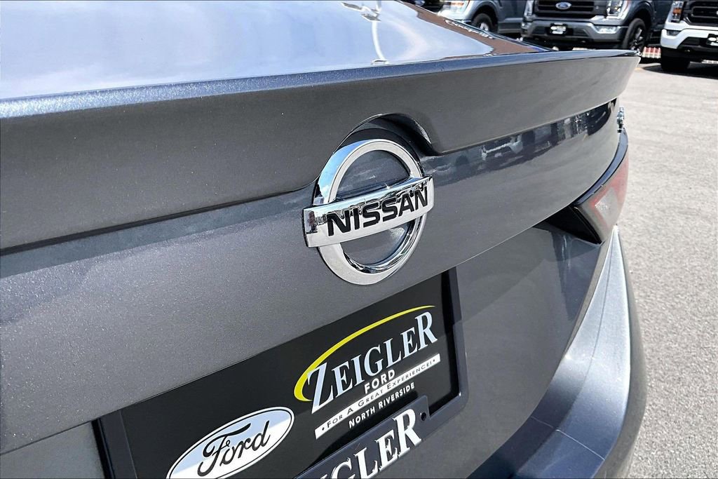 Used 2023 Nissan Sentra SR w/ Electronics Package FWD image 30