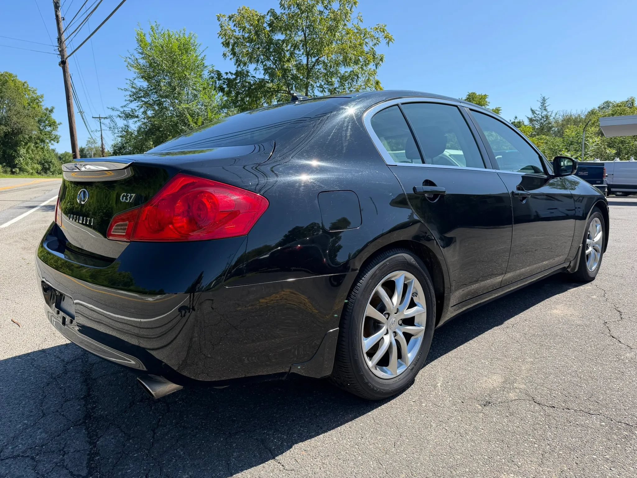 Used 2009 INFINITI G37 Journey w/ Premium Pkg RWD image 4