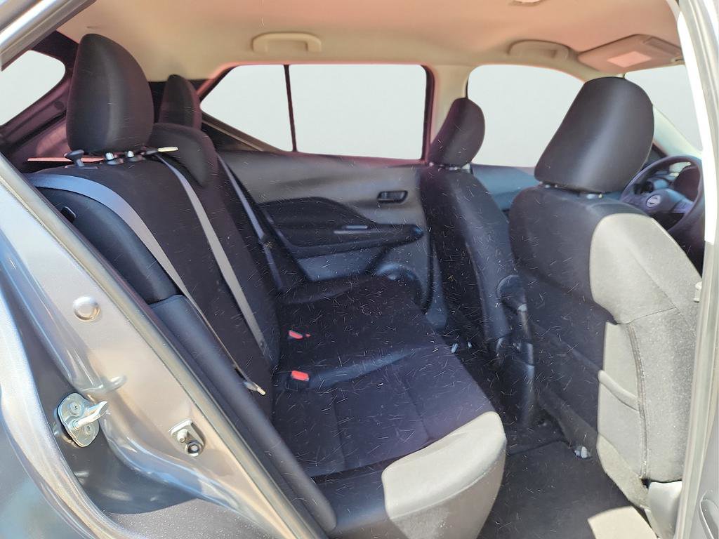 Used 2024 Nissan Kicks S image 19