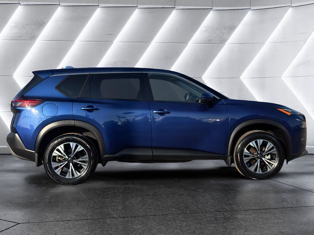 Used 2021 Nissan Rogue SV image 8