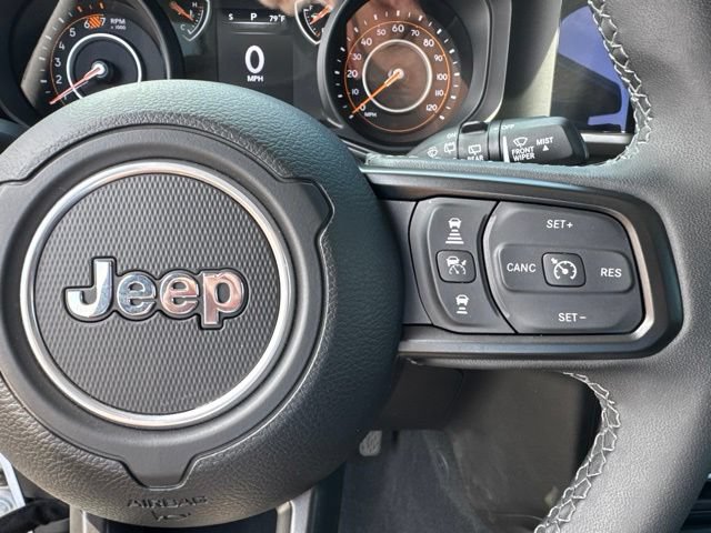 Used 2025 Jeep Wrangler Unlimited Sport AWD/4WD image 14
