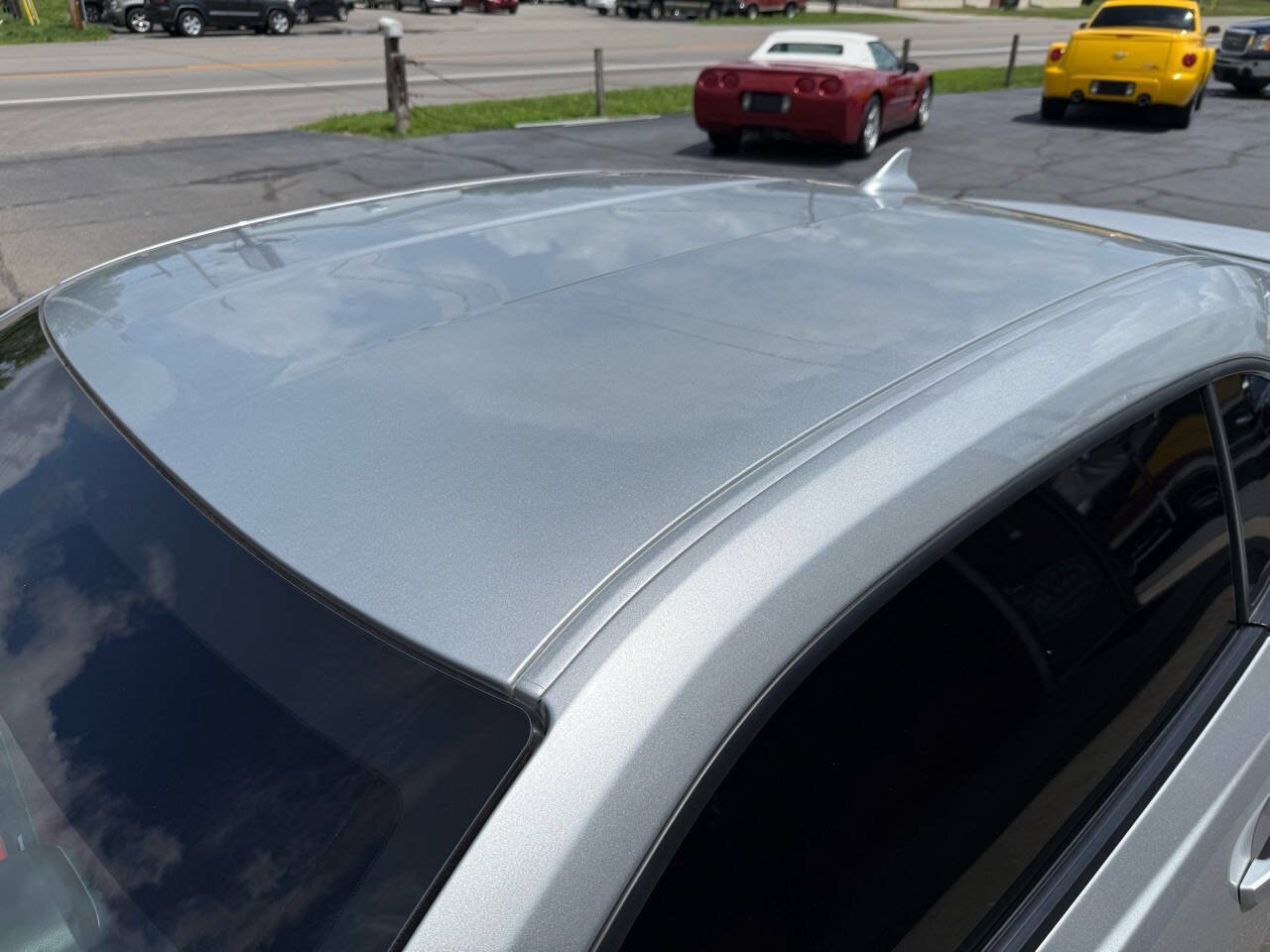 Used 2015 Chevrolet Camaro SS w/ Commemorative Special Edition RWD image 26