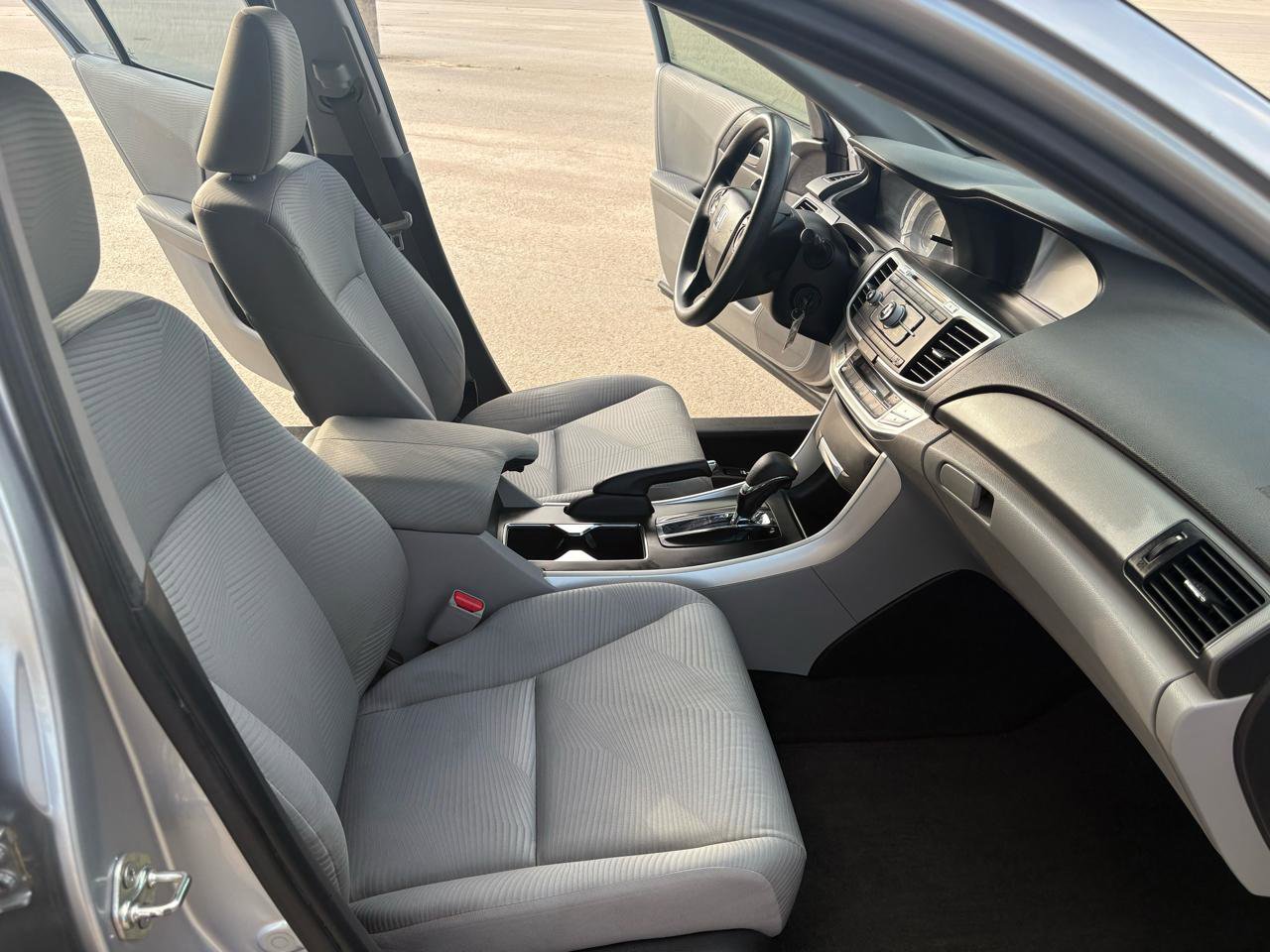 Used 2014 Honda Accord LX image 22
