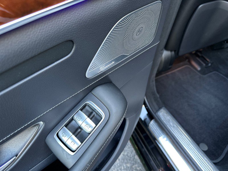 Used 2016 Mercedes-Benz S 550 4MATIC Sedan image 45