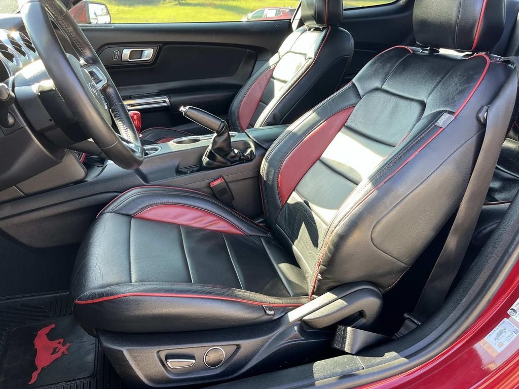 Used 2019 Ford Mustang GT w/ Black Accent Package RWD image 18
