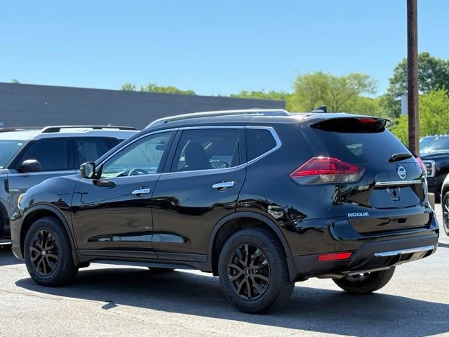Used 2019 Nissan Rogue SV AWD/4WD image 44