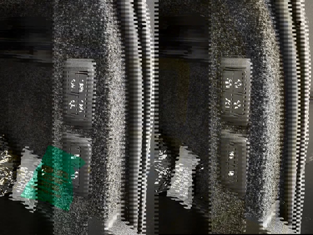 Used 2021 Land Rover Range Rover P525 Westminster Edition LWB image 49