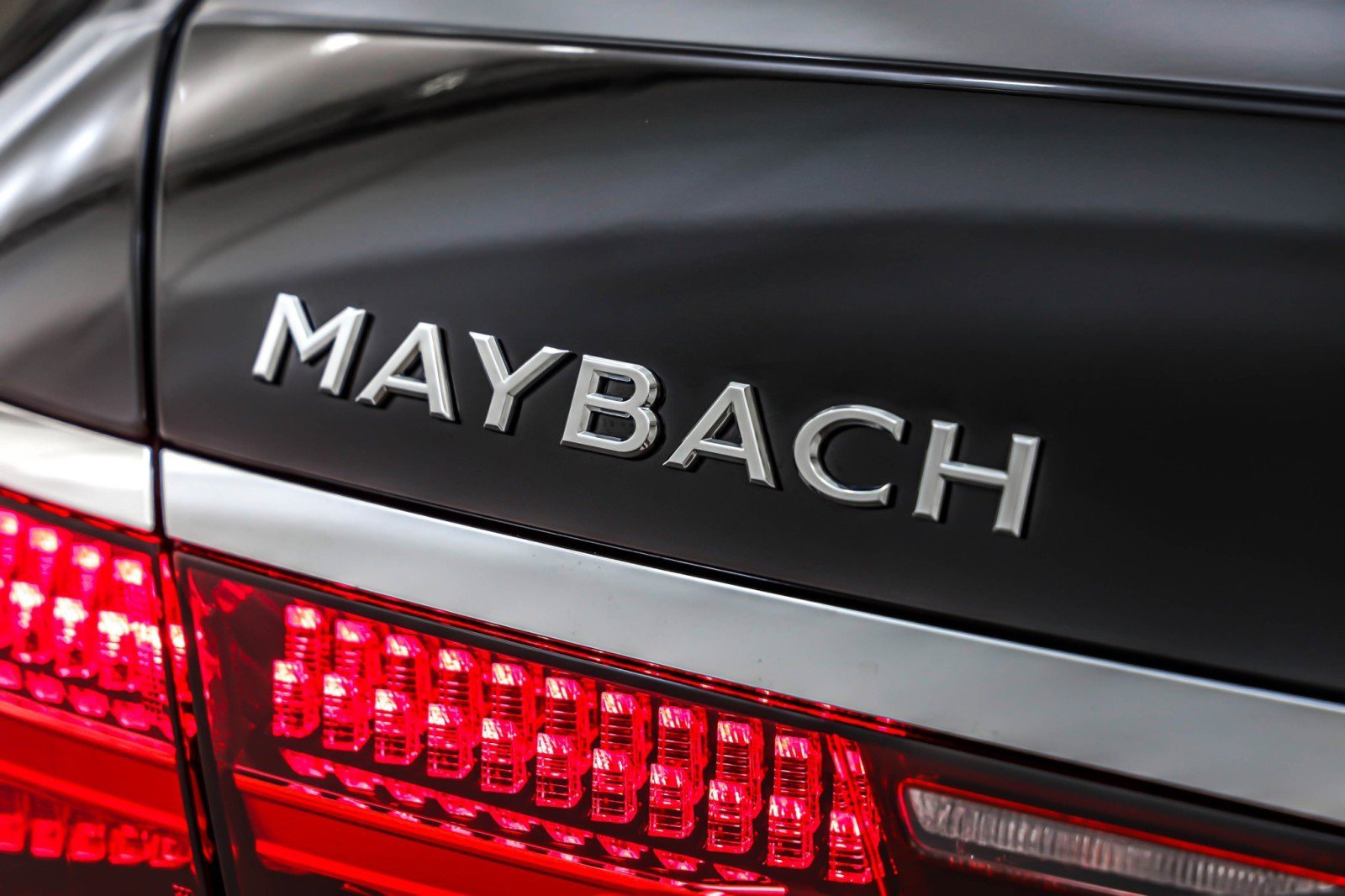 New 2026 Mercedes-Benz Maybach S 680 4MATIC image 9