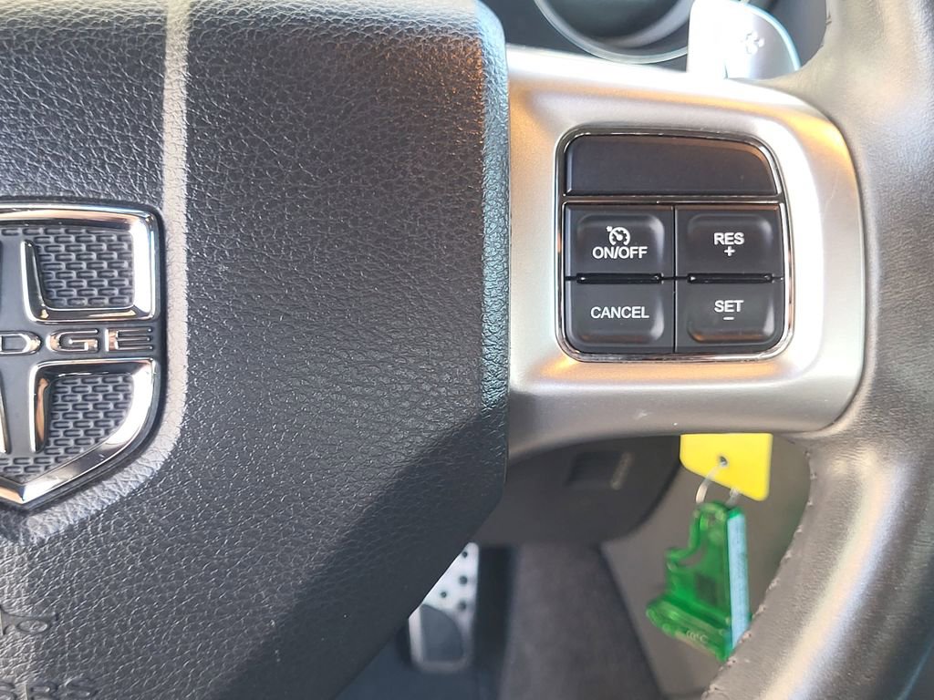 Used 2012 Dodge Challenger R/T image 20