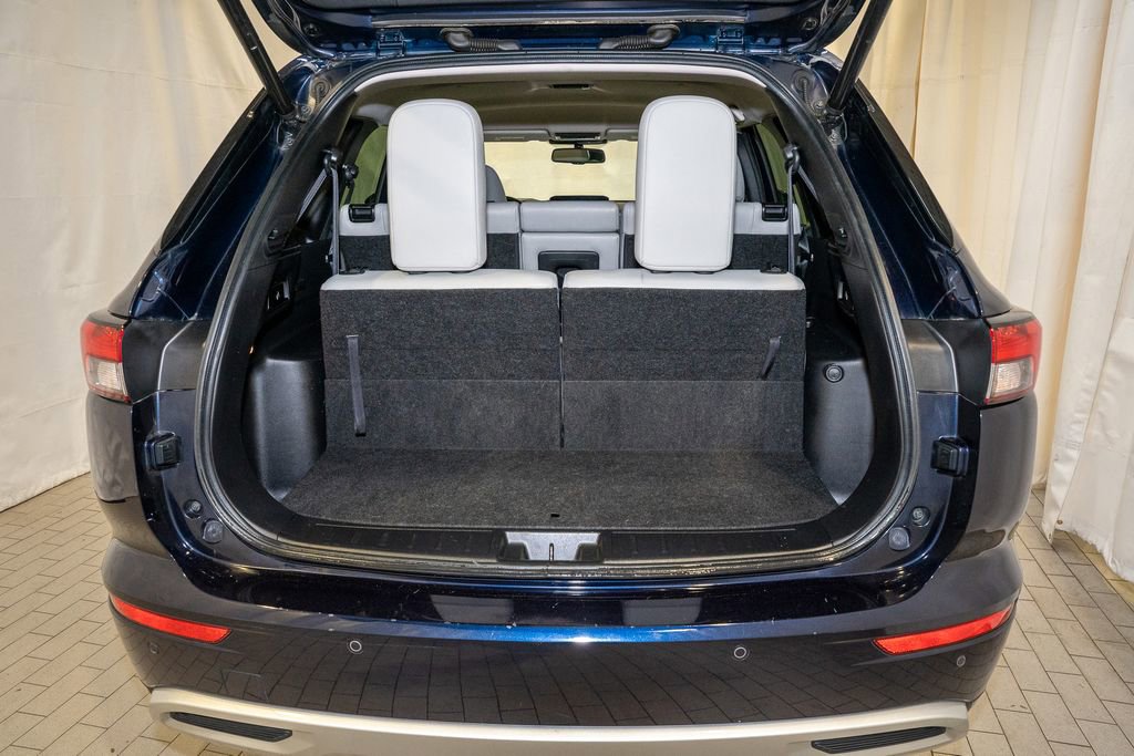 Used 2022 Mitsubishi Outlander SEL image 5