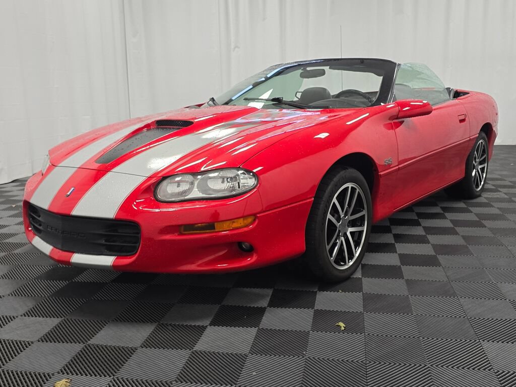 Used 2002 Chevrolet Camaro Z28 w/ SS Performance/Appearance Pkg RWD image 96