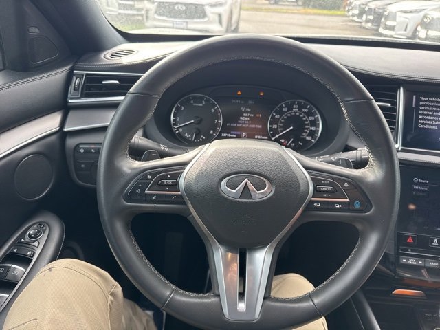 Certified 2022 INFINITI QX50 Luxe w/ Appearance Package image 16