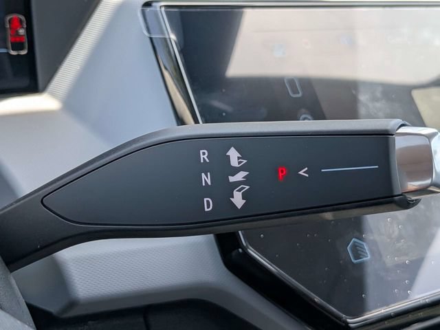 New 2027 Chevrolet Bolt RS w/ Technology Package FWD image 29