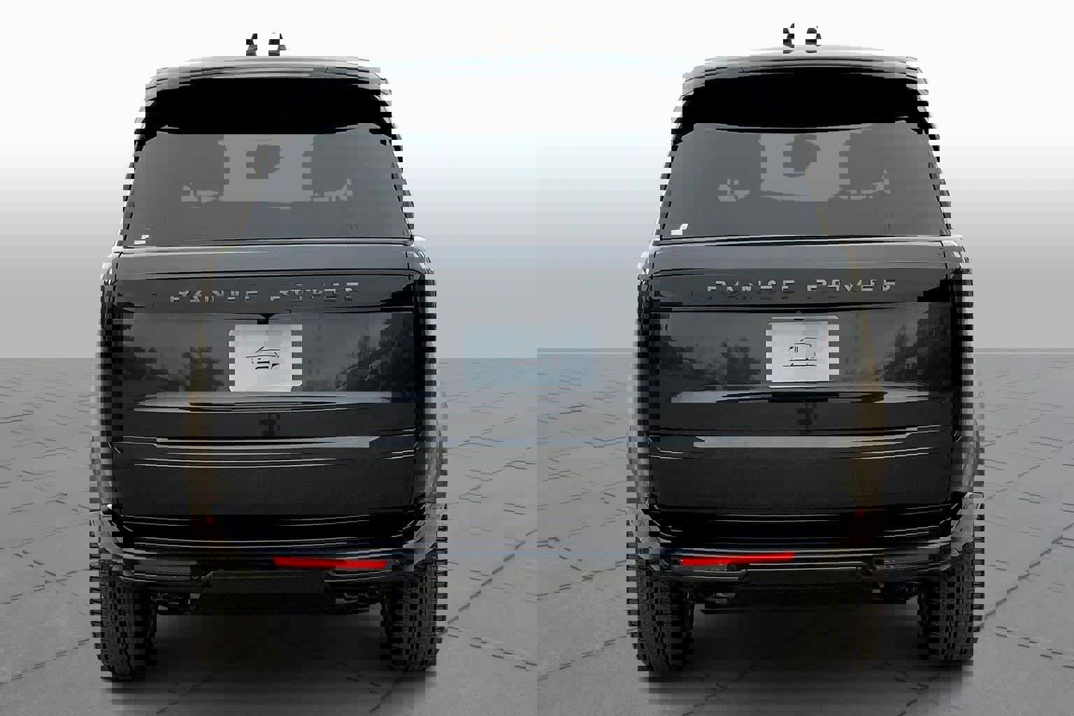 New 2025 Land Rover Range Rover Long Wheelbase SE image 4