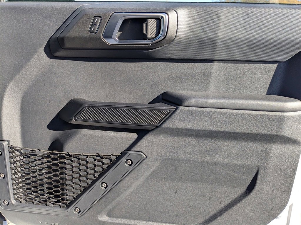 Used 2025 Ford Bronco Big Bend image 37