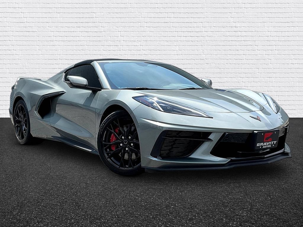 Used 2024 Chevrolet Corvette Stingray Premium Cpe w/ Z51 Performance Package RWD image 3