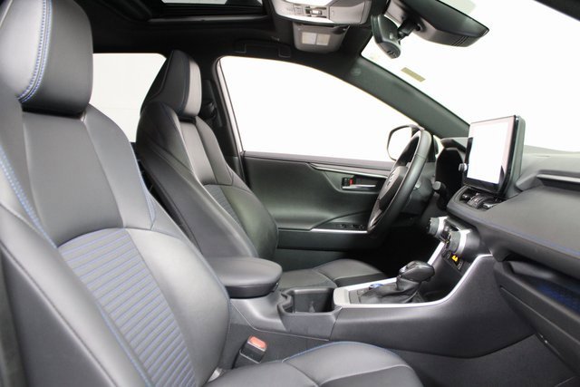 Used 2025 Toyota RAV4 XSE image 12