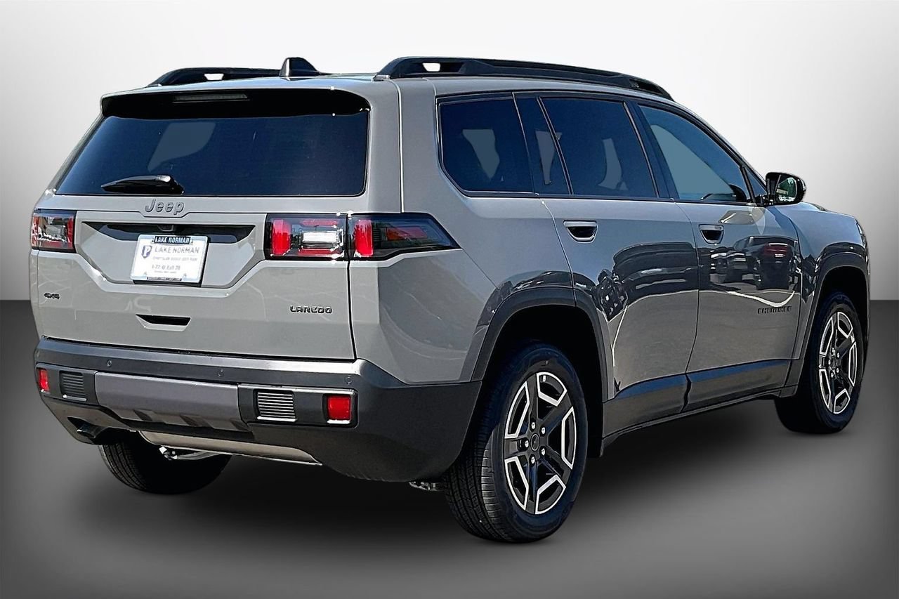 New 2026 Jeep Cherokee Laredo AWD/4WD image 8