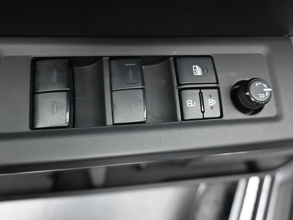 Used 2023 Toyota Tundra SR5 w/ SR5 Convenience Package AWD/4WD image 20