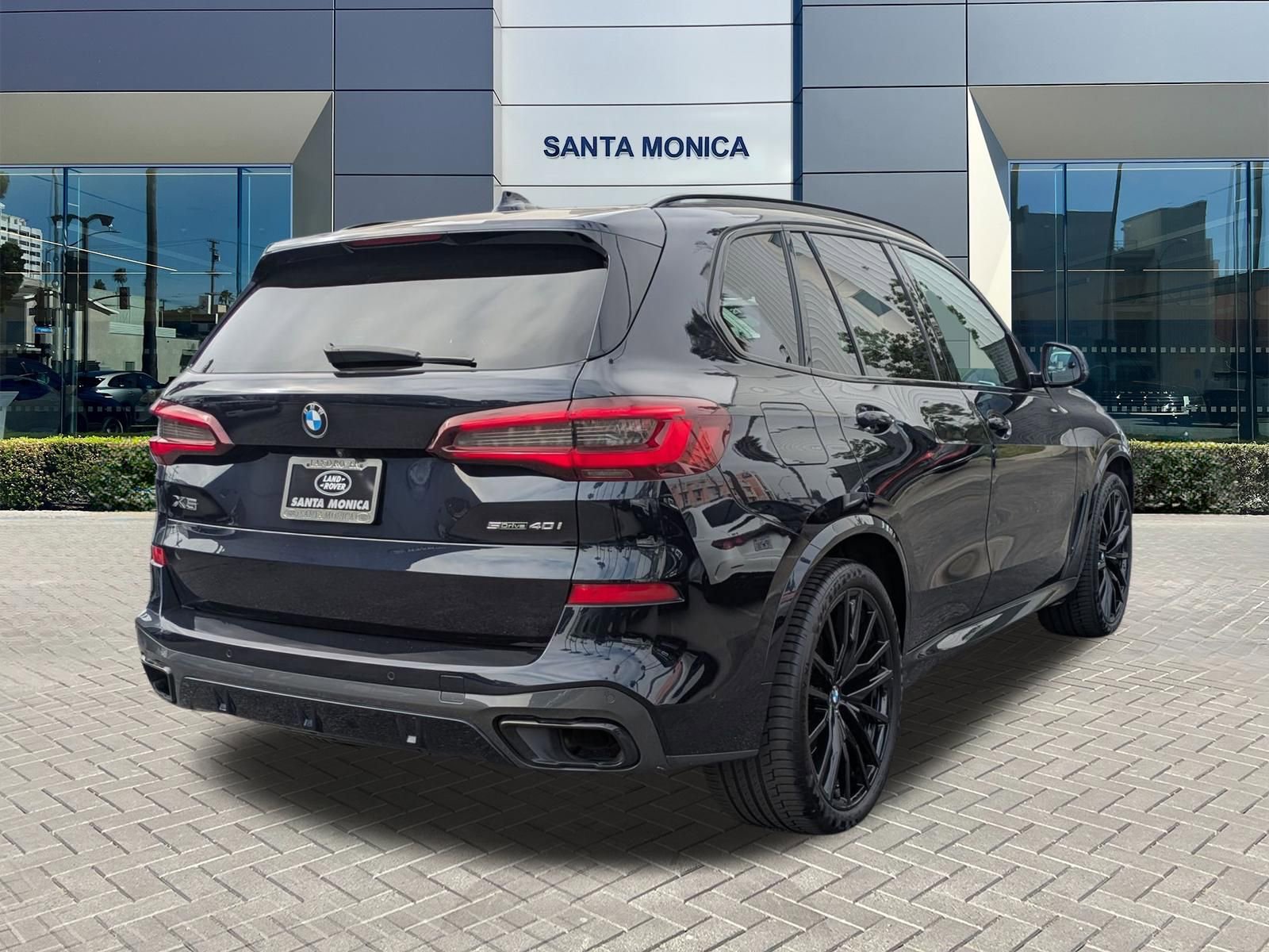 Used 2021 BMW X5 sDrive40i w/ M Sport Package image 5