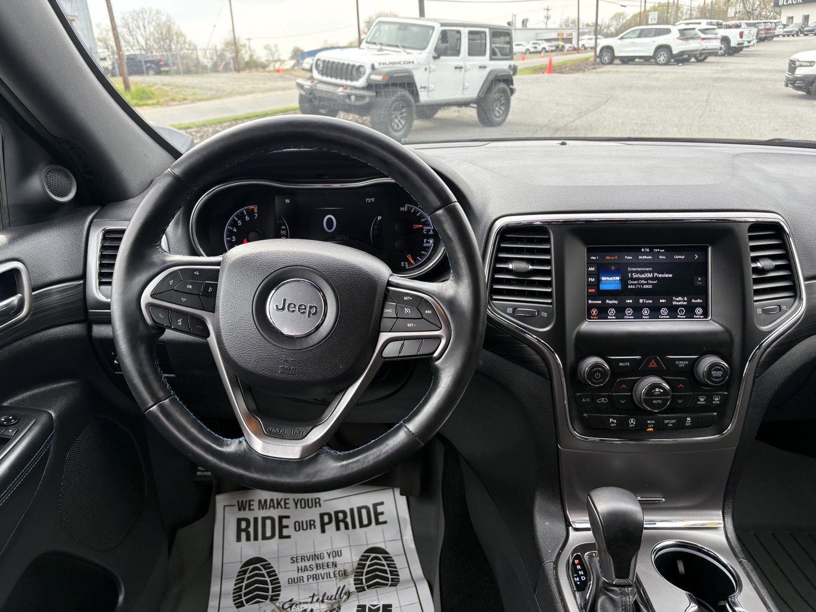 Used 2019 Jeep Grand Cherokee Laredo image 8