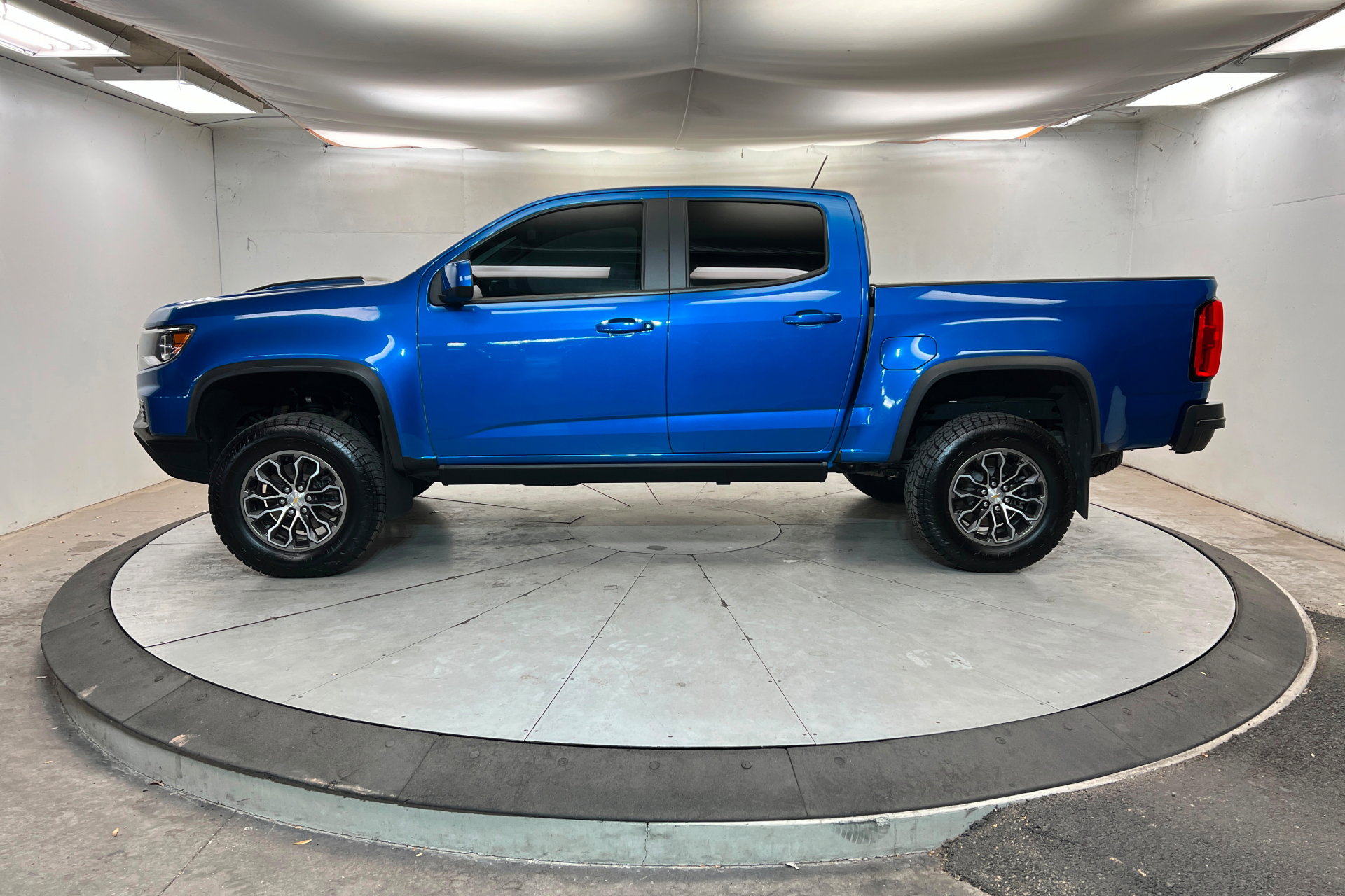 Certified 2022 Chevrolet Colorado ZR2 image 2