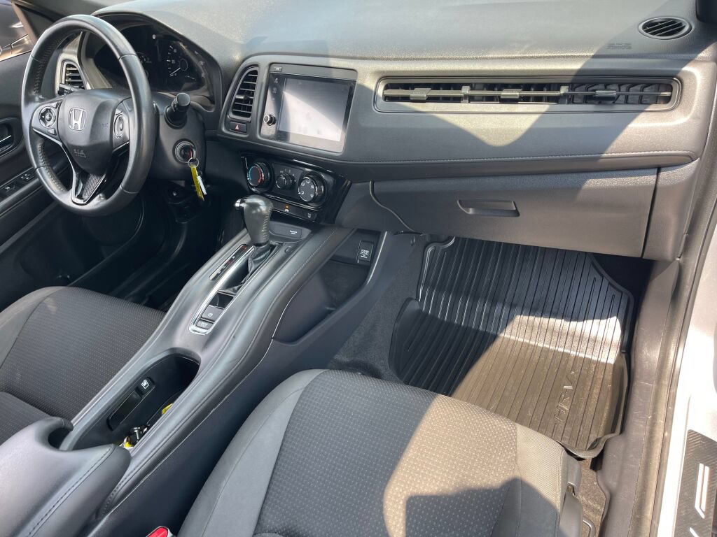 Used 2019 Honda HR-V Sport image 27