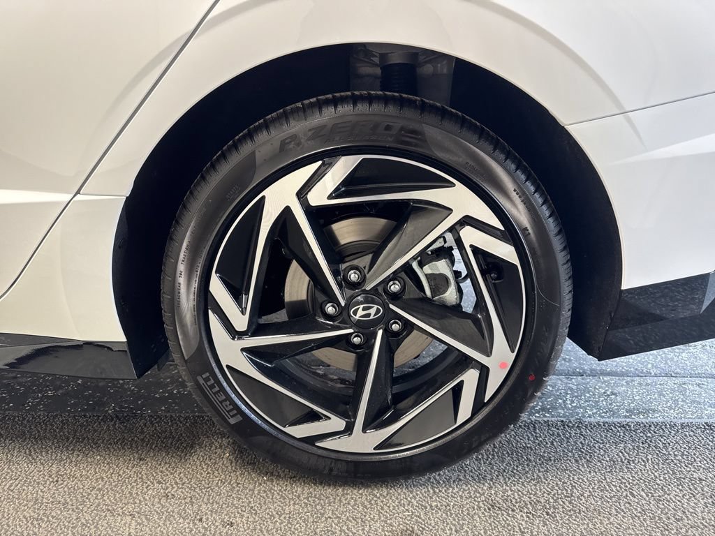 New 2026 Hyundai Sonata SEL FWD image 9