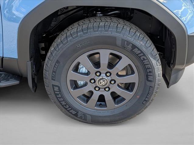 New 2025 Toyota Land Cruiser image 5