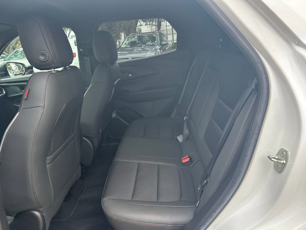 Used 2021 Chevrolet TrailBlazer RS w/ Technology Package image 43