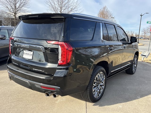 Used 2024 GMC Yukon Denali Ultimate image 3